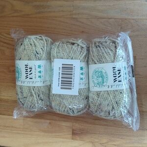 Lot of 3 skeins, Wool-Ease Yarn, Oatmeal Avion color, #6 Super Bulky Weight